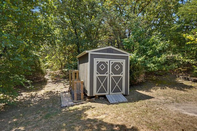 2107 Timber Hill Drive, Sapulpa, OK 74066