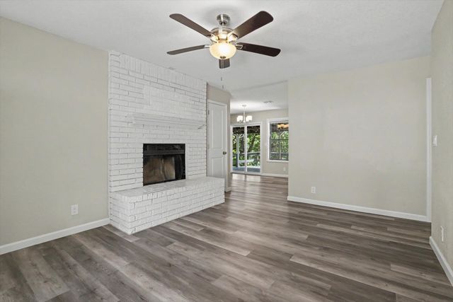 2107 Timber Hill Drive, Sapulpa, OK 74066