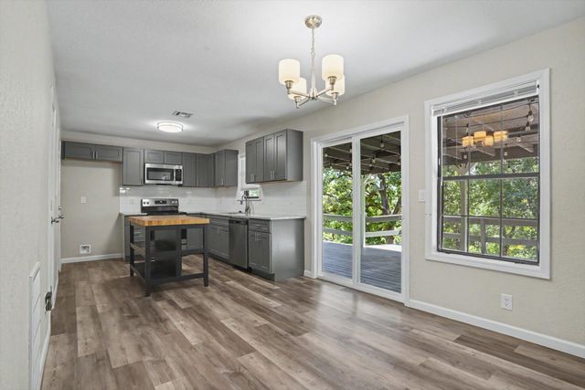 2107 Timber Hill Drive, Sapulpa, OK 74066