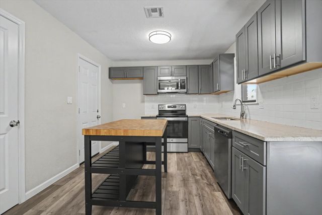 2107 Timber Hill Drive, Sapulpa, OK 74066