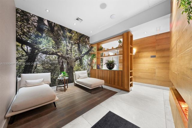 1010 Brickell Ave 1411, Miami, FL 33131