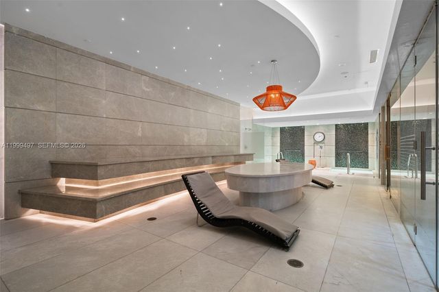 1010 Brickell Ave 1411, Miami, FL 33131