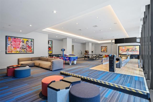 1010 Brickell Ave 1411, Miami, FL 33131