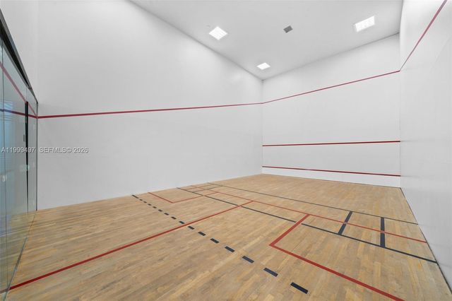 1010 Brickell Ave 1411, Miami, FL 33131