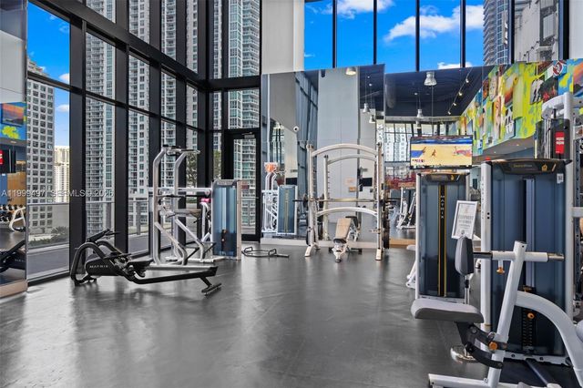 1010 Brickell Ave 1411, Miami, FL 33131