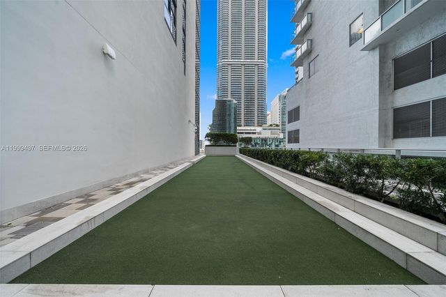 1010 Brickell Ave 1411, Miami, FL 33131