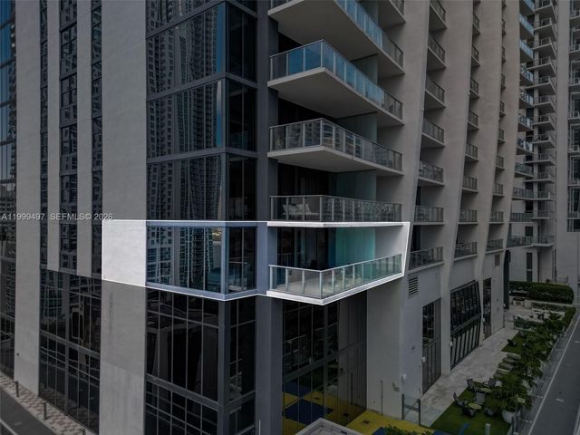 1010 Brickell Ave 1411, Miami, FL 33131