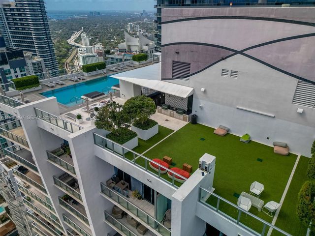 1010 Brickell Ave 1411, Miami, FL 33131