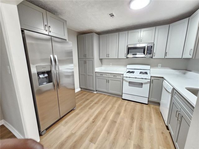 5289 Brentwood Road, Atlanta, GA 30349