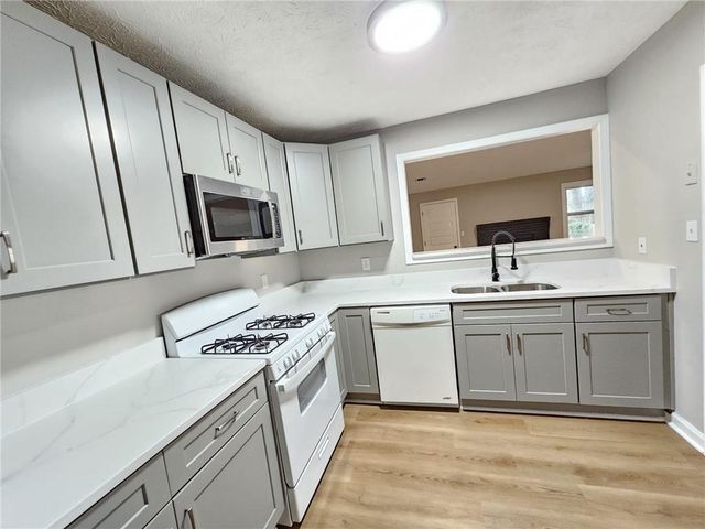 5289 Brentwood Road, Atlanta, GA 30349