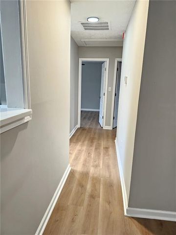 5289 Brentwood Road, Atlanta, GA 30349