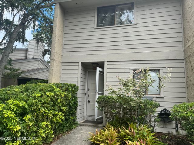 3801 CROWN POINT Road 1064, Jacksonville, FL 32257