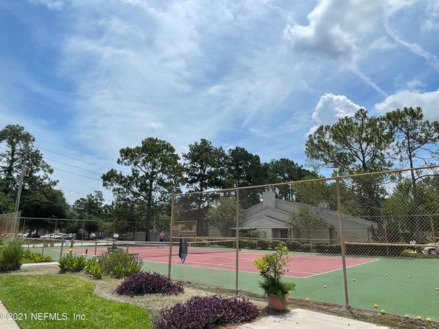 3801 CROWN POINT Road 1064, Jacksonville, FL 32257