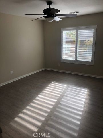 19342 Opal Lane, Saugus, CA 91350