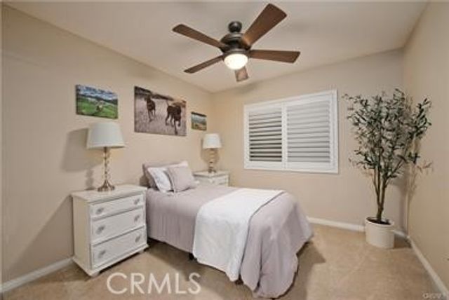 19342 Opal Lane, Saugus, CA 91350