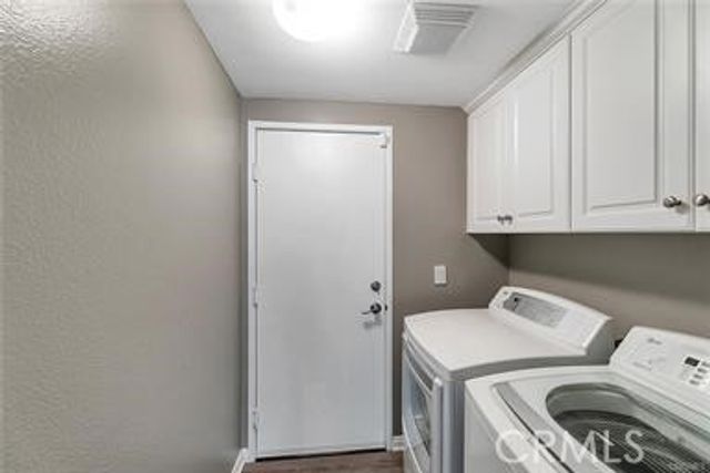 19342 Opal Lane, Saugus, CA 91350