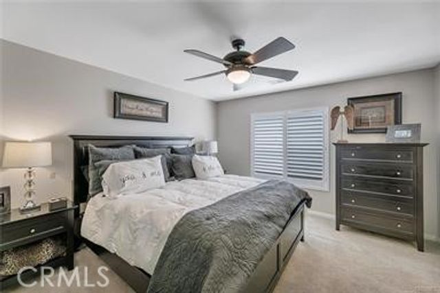 19342 Opal Lane, Saugus, CA 91350
