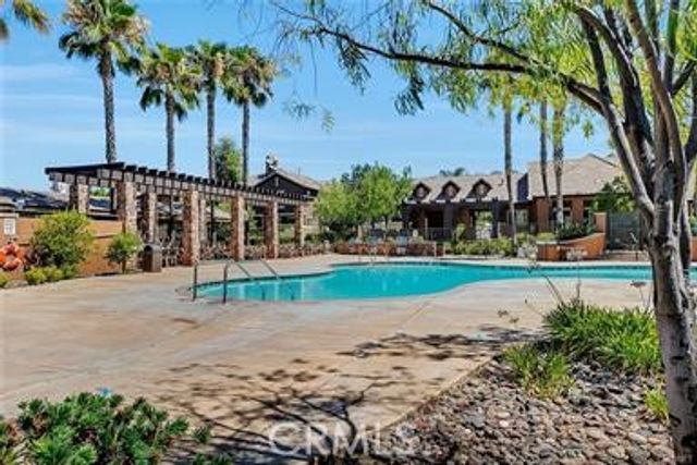 19342 Opal Lane, Saugus, CA 91350