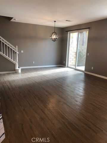 19342 Opal Lane, Saugus, CA 91350