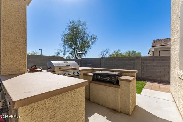 2029 N 213TH Drive, Buckeye, AZ 85396