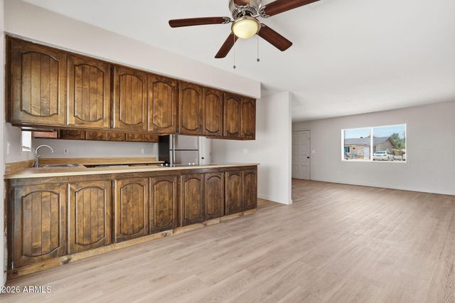 1301 E 29TH Avenue, Apache Junction, AZ 85119