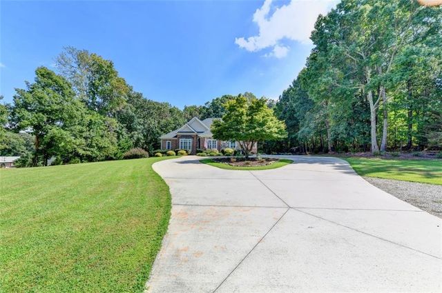 4025 Tanners Mill Road, Braselton, GA 30517