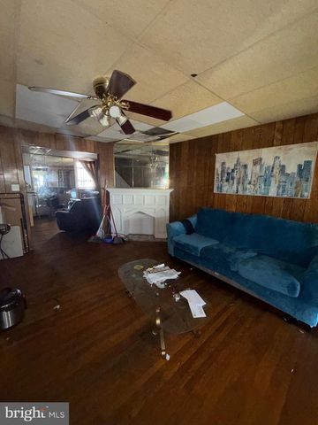 1806 72ND AVE, Philadelphia, PA 19126