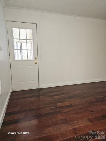 656 Water Street, Bakersville, NC 28705