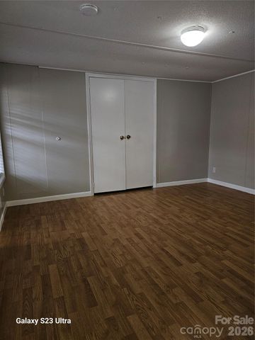 656 Water Street, Bakersville, NC 28705