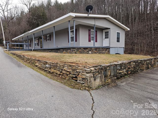 656 Water Street, Bakersville, NC 28705
