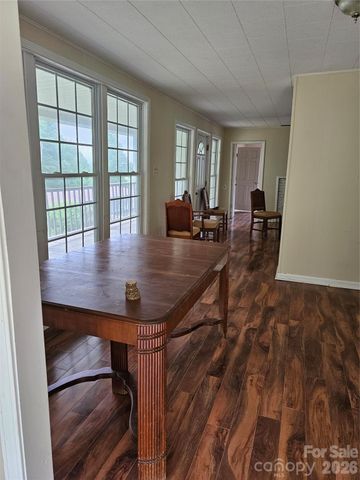 656 Water Street, Bakersville, NC 28705