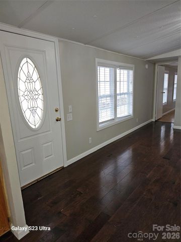 656 Water Street, Bakersville, NC 28705