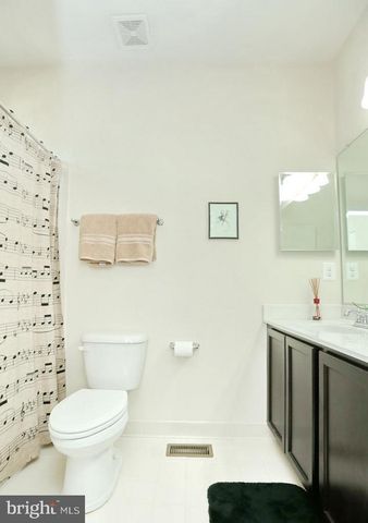 35 DERBY DR, La Plata, MD 20646