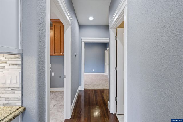 2021 Pikes Pass Ct SE, Salem, OR 97306