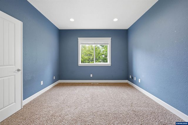 2021 Pikes Pass Ct SE, Salem, OR 97306