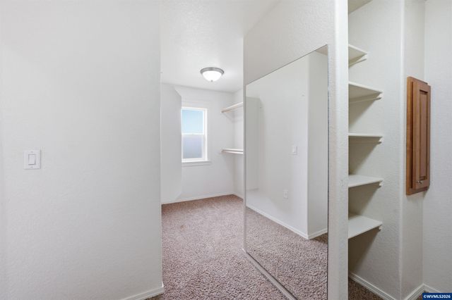 2021 Pikes Pass Ct SE, Salem, OR 97306