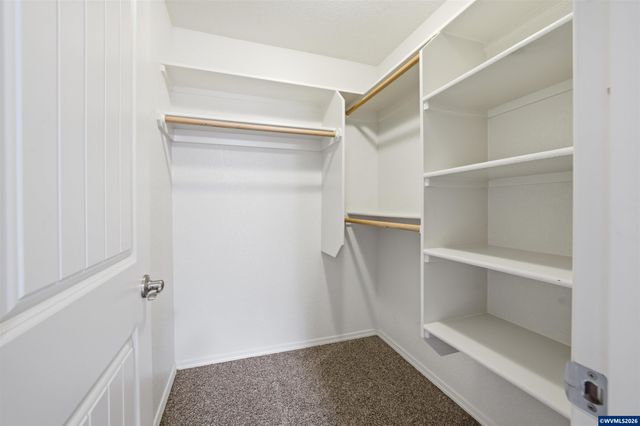 2021 Pikes Pass Ct SE, Salem, OR 97306