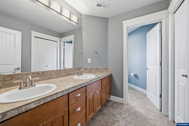 2021 Pikes Pass Ct SE, Salem, OR 97306