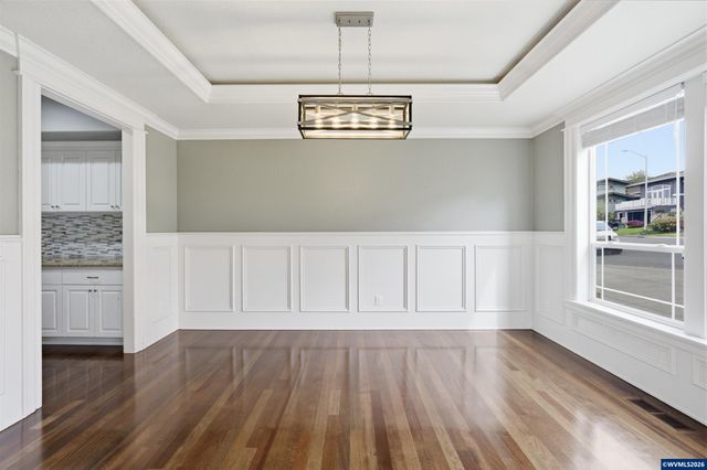 2021 Pikes Pass Ct SE, Salem, OR 97306