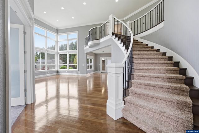 2021 Pikes Pass Ct SE, Salem, OR 97306