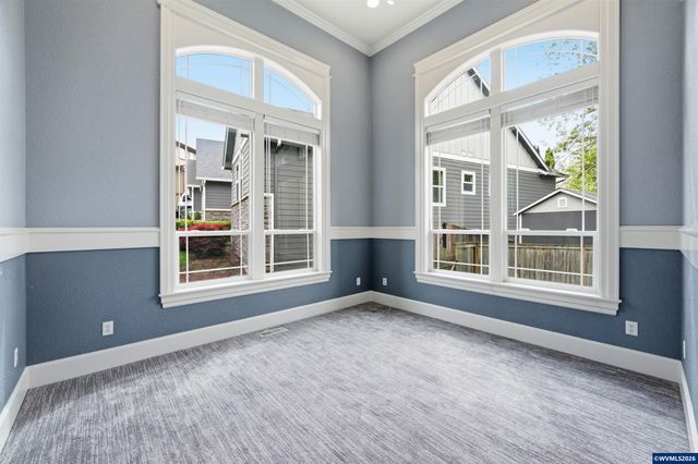 2021 Pikes Pass Ct SE, Salem, OR 97306