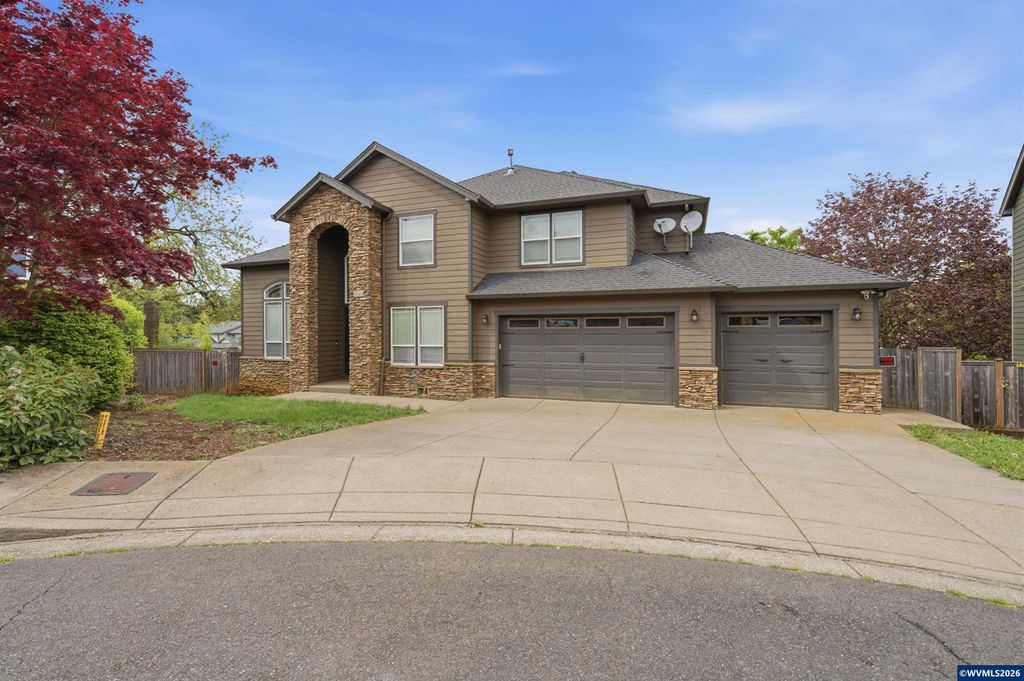 2021 Pikes Pass Ct SE, Salem, OR 97306