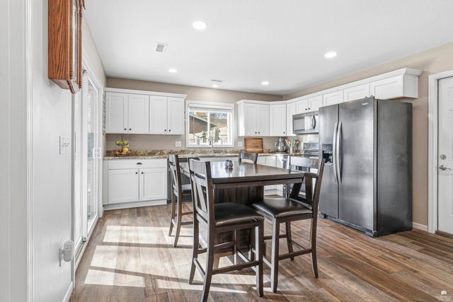 2411 Brook Lane, Manhattan, KS 66502