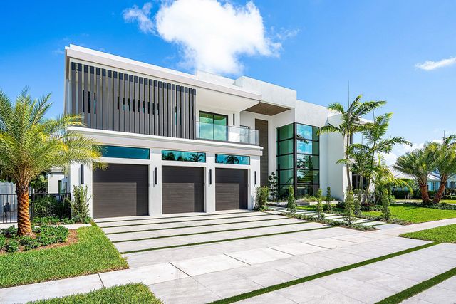 299 NE 7th Street, Boca Raton, FL 33432