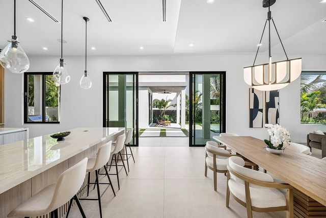 299 NE 7th Street, Boca Raton, FL 33432