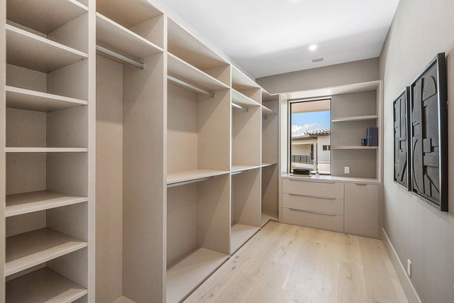 299 NE 7th Street, Boca Raton, FL 33432