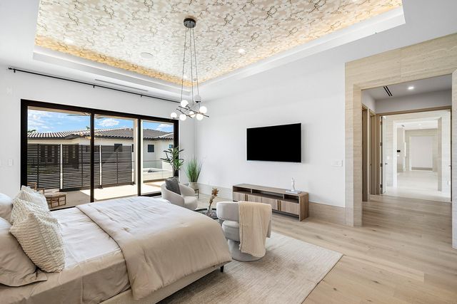 299 NE 7th Street, Boca Raton, FL 33432