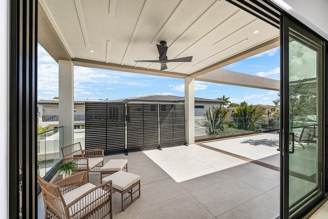 299 NE 7th Street, Boca Raton, FL 33432