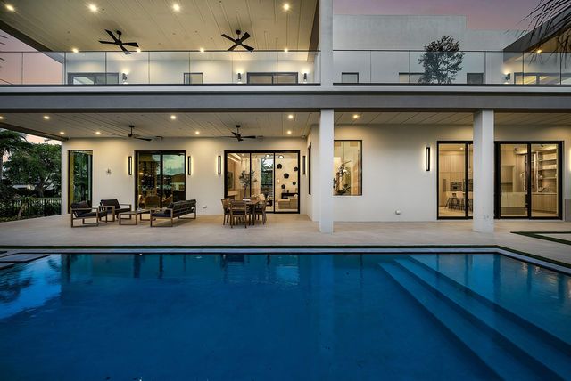 299 NE 7th Street, Boca Raton, FL 33432