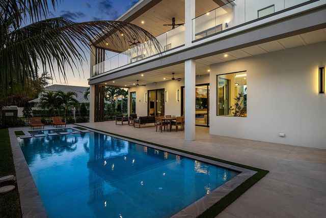 299 NE 7th Street, Boca Raton, FL 33432